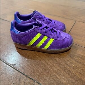 Adidas Gazelle Sneakers